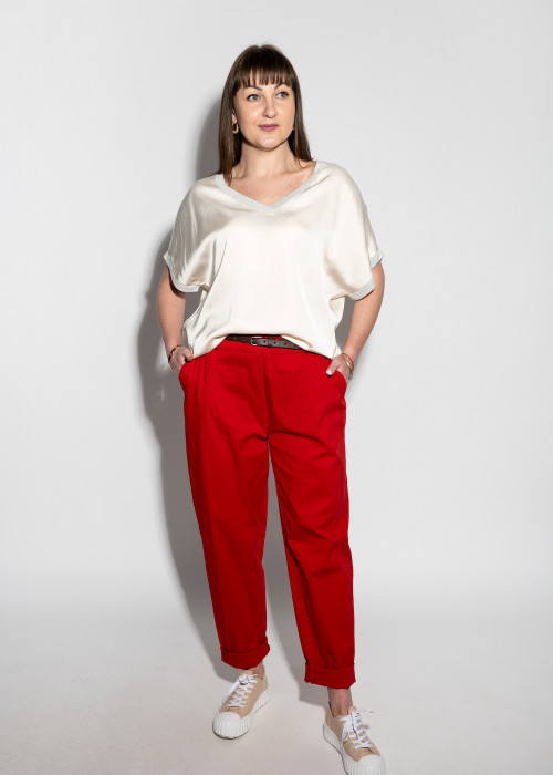 Червоні  брюки з тонкої бавовни італійського бренду Dixie