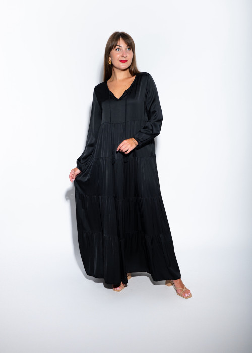 Чёрное платье макси с вискозы итальянского бренда No-Na