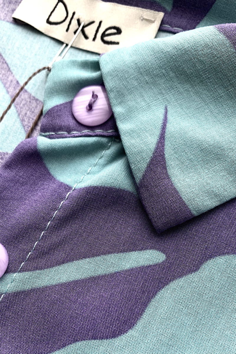 Блуза голубая с цветочным принтом Dixie