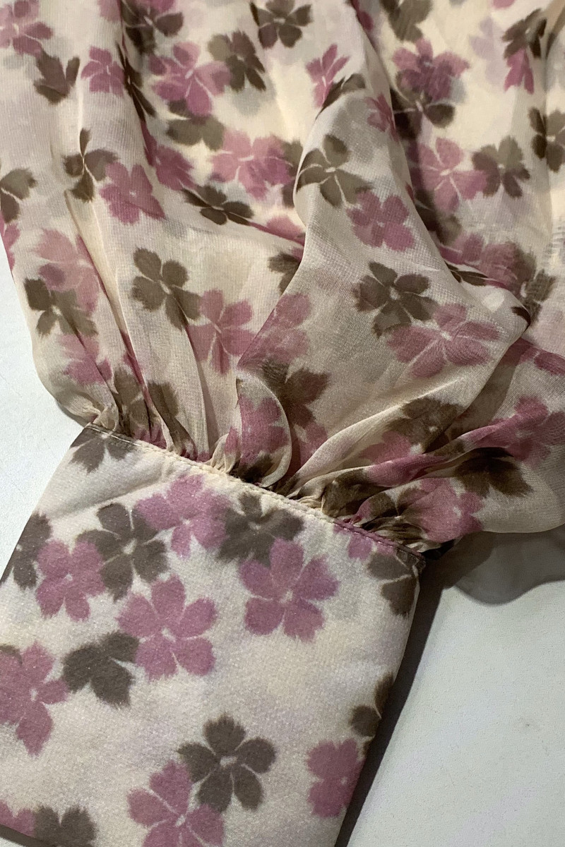 Блуза из вискозы с нежным цветочным принтом Dixie