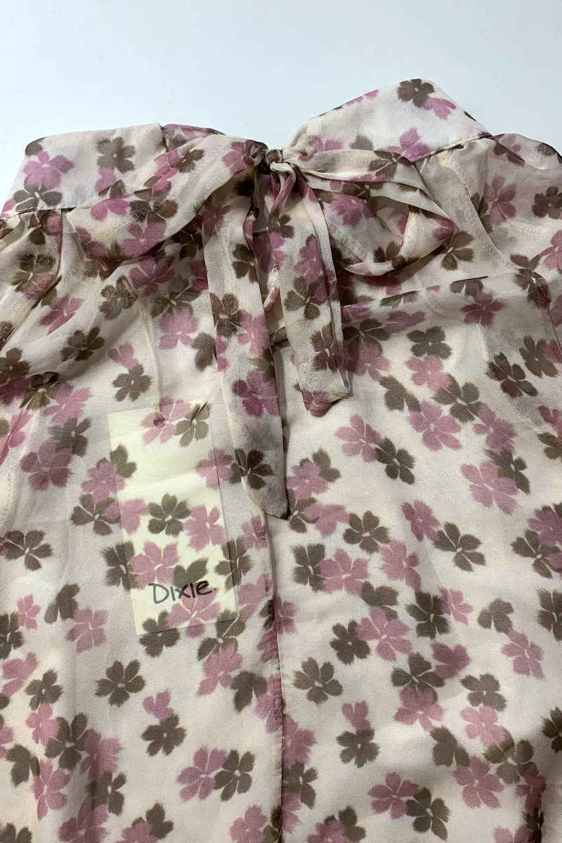 Блуза из вискозы с нежным цветочным принтом Dixie