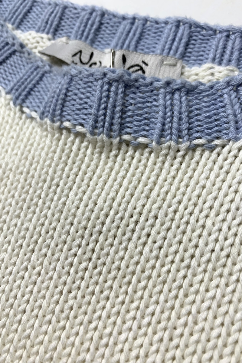 Хлопковый джемпер с коротким рукавом и контрастной отделкой No-Na