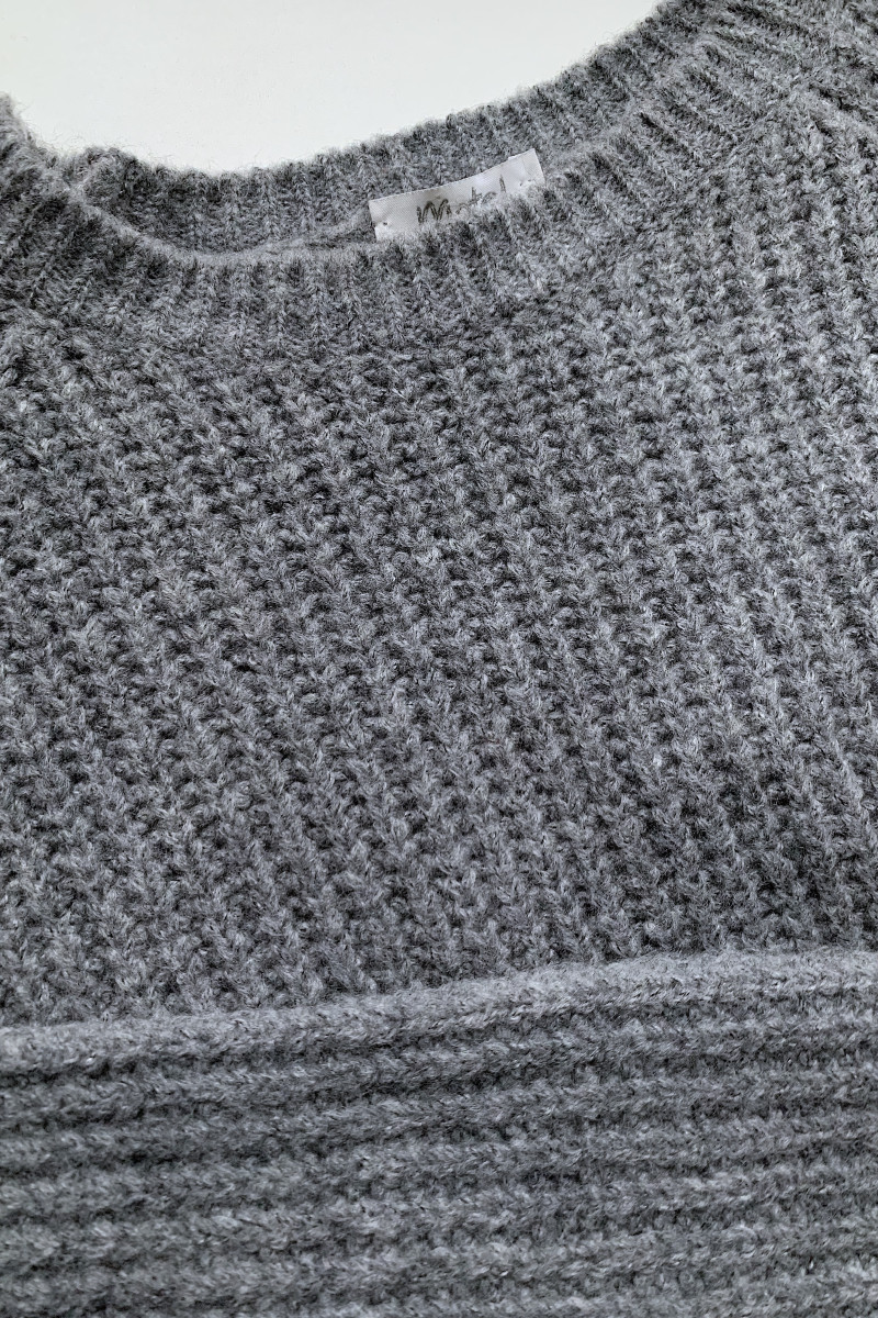 Серый джемпер из вискозы и шерсти ламы свободного кроя Motel