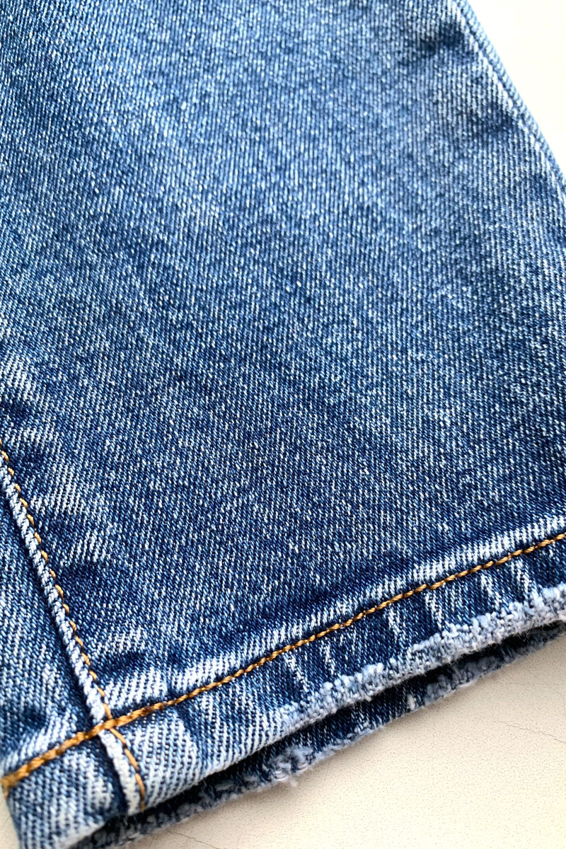 Классические джинсы с удобной посадкой и карманами Joleen 