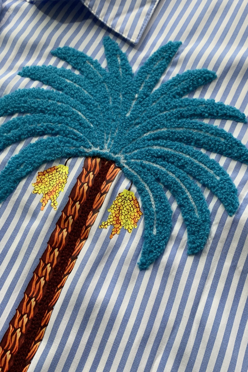 Хлопковая рубашка oversize с декоративной вышивкой 