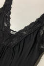 Чёрное платье с кружевом No-Na