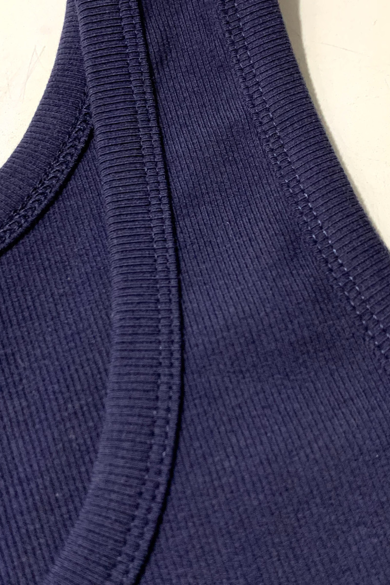 Синий базовый топ из хлопка и вискозы Dixie