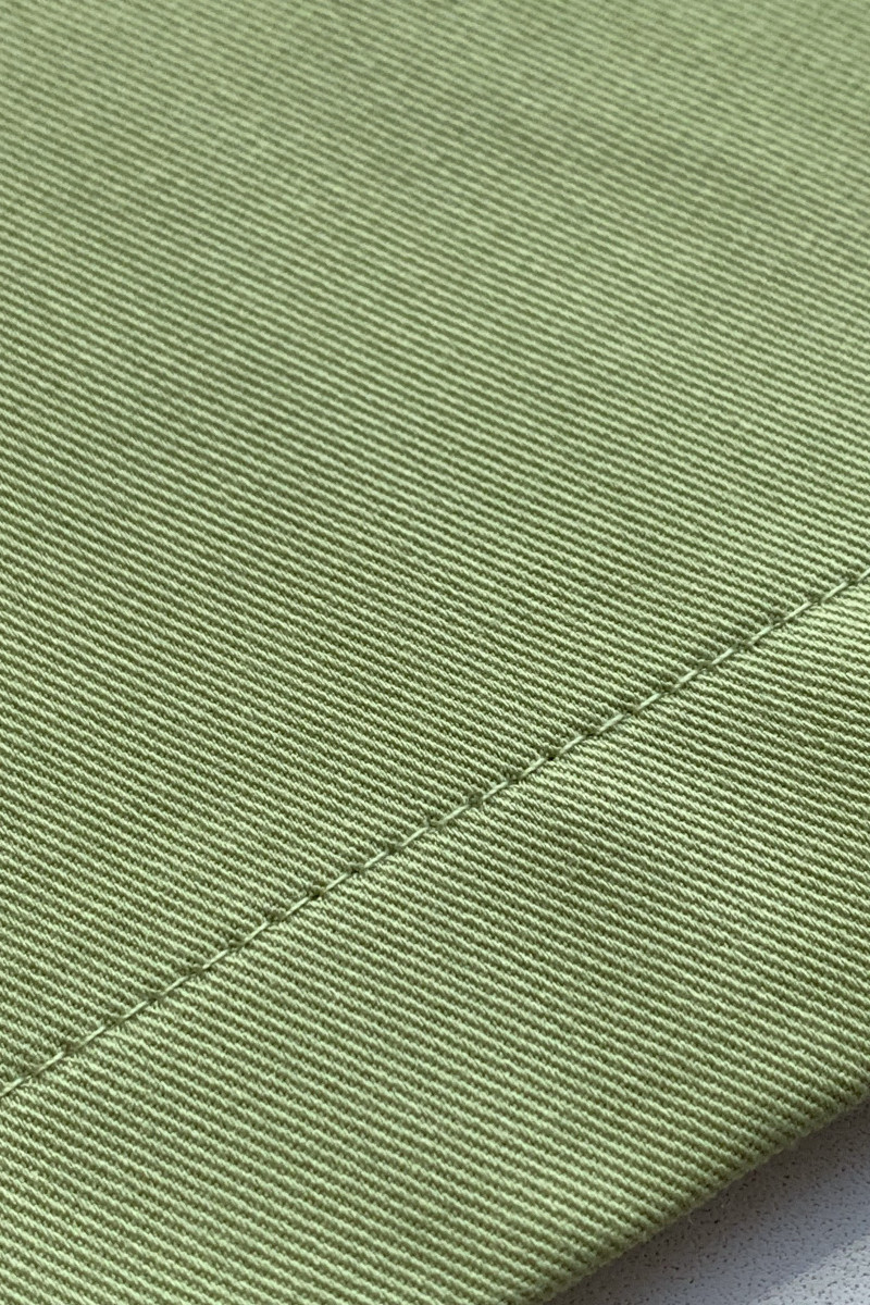 Элегантные брюки фисташкового оттенка из вискозы Dixie