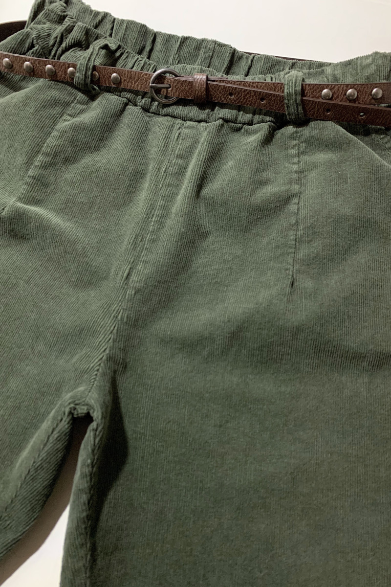 Оливковые брюки из микровельвета с удобной посадкой Dixie