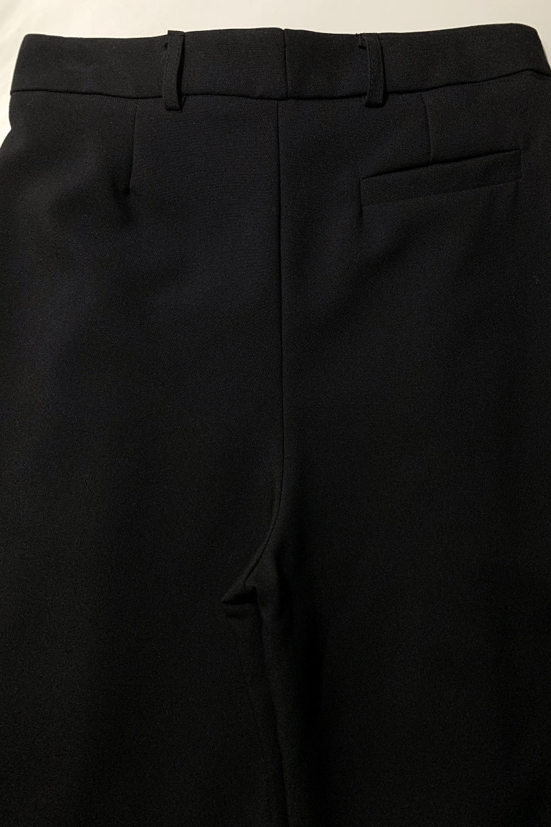 Чёрные брюки с карманами и поясом Dixie