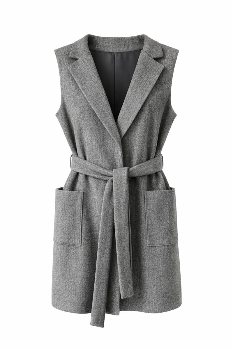 Элегантная серая жилетка с поясом длины миди Rinascimento