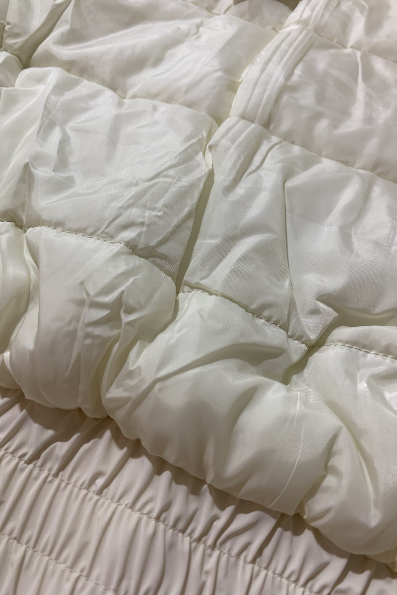 Укороченная молочная куртка  Motel