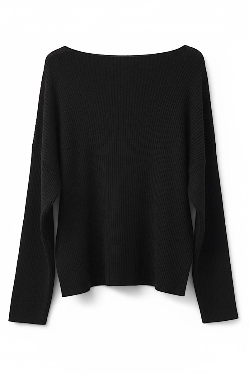 Чёрный костюм из мягкого трикотажа Vicolo