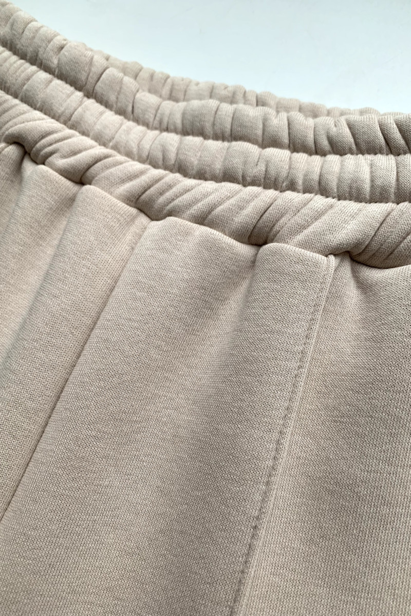 Бежевый костюм на флисе с худи и брюками Dixie