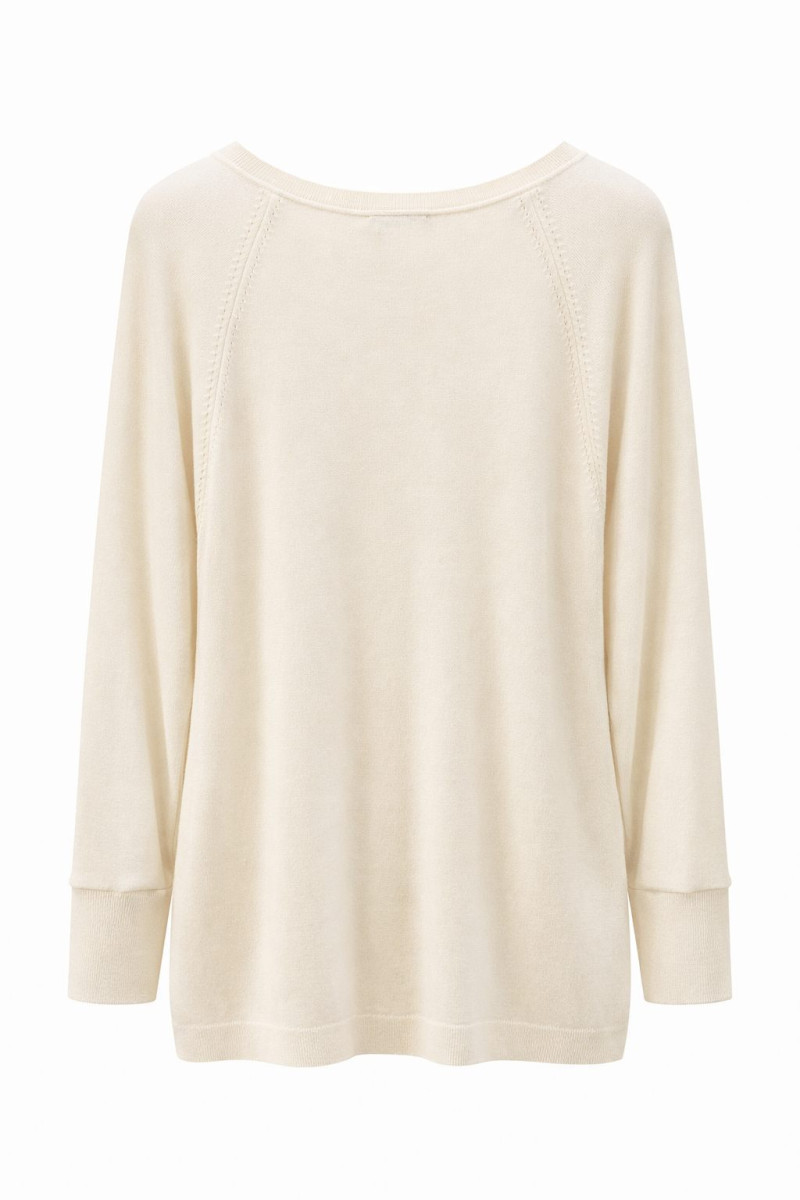 Молочный костюм из вискозы с плиссированной юбкой и джемпером No-Na