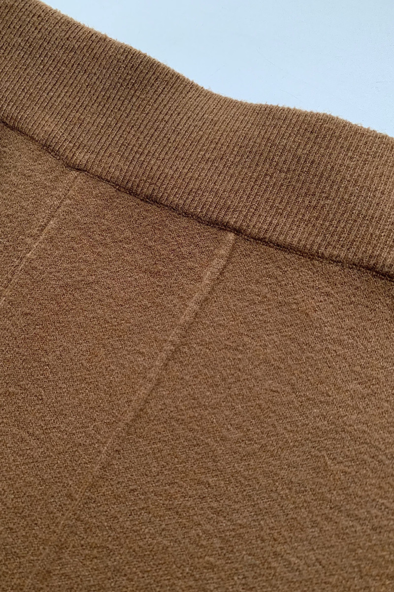 Костюм из вискозы со средней посадкой карамельного цвета No-Na