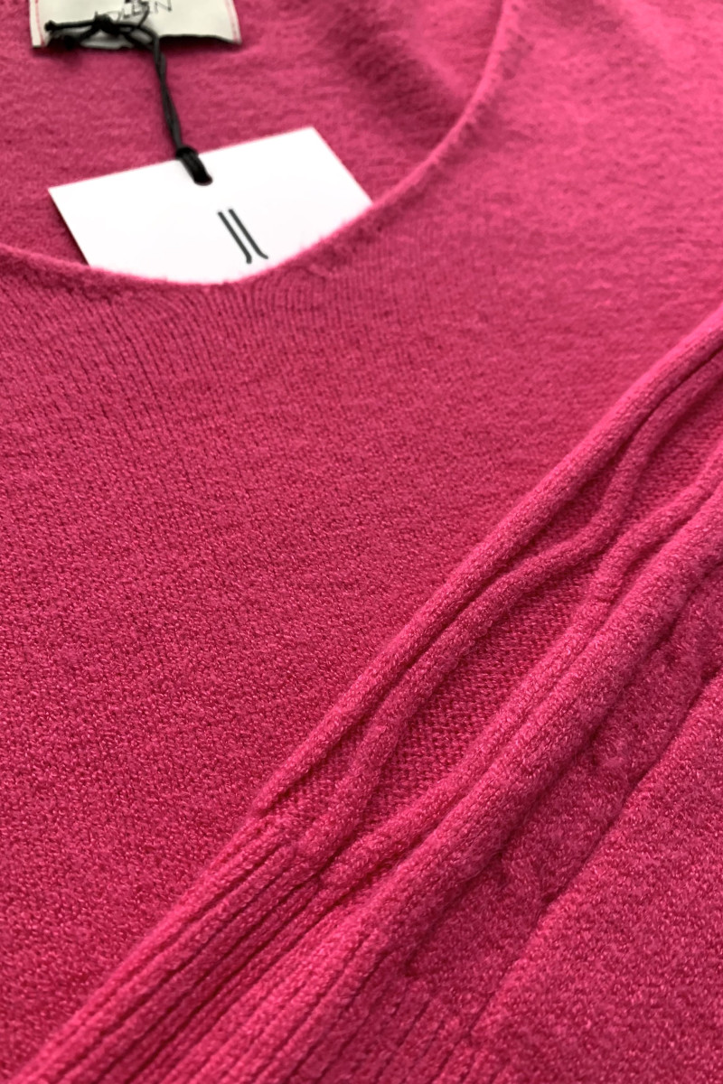 Трикотажный розовый костюм из шерсти и вискозы Joleen