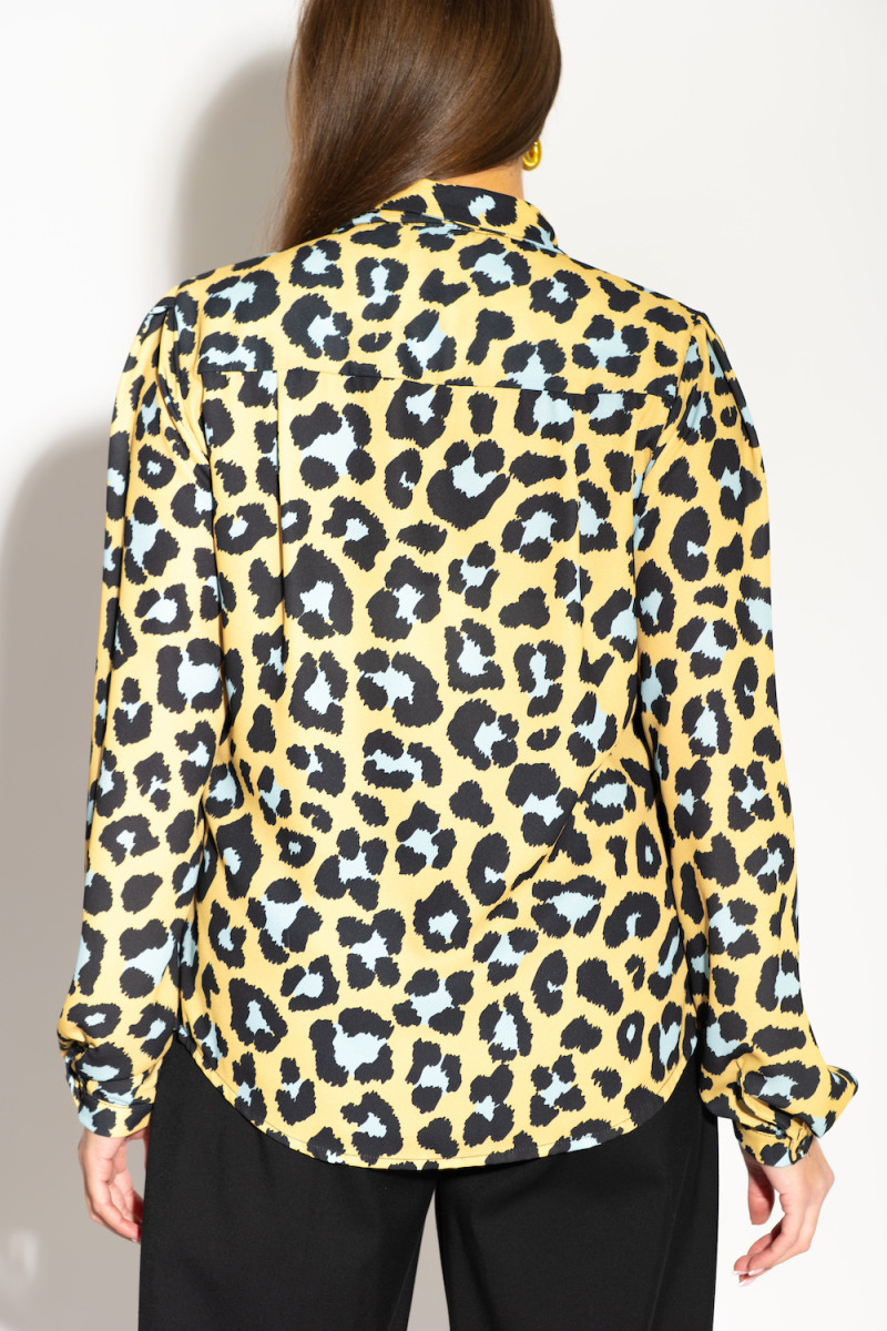 Блуза бежевого цвета с леопардовым принтом итальянского бренда Imperial