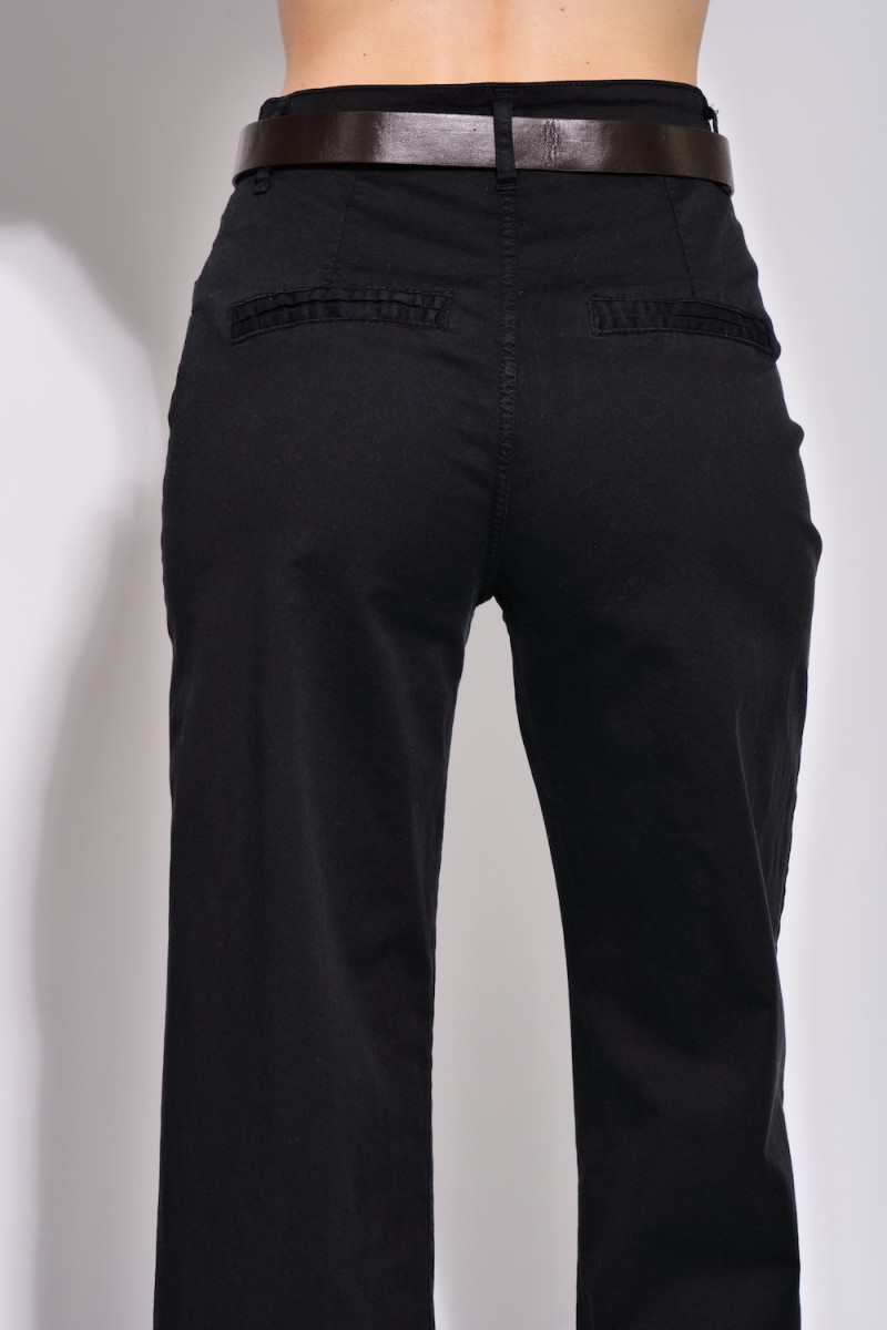 Чёрные прямые брюки итальянского бренда Dixie