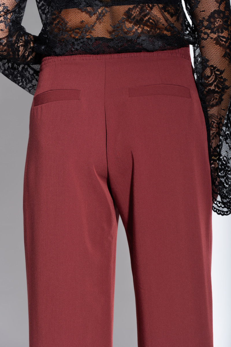 Брюки темно-бордового цвета итальянского бренда Imperial
