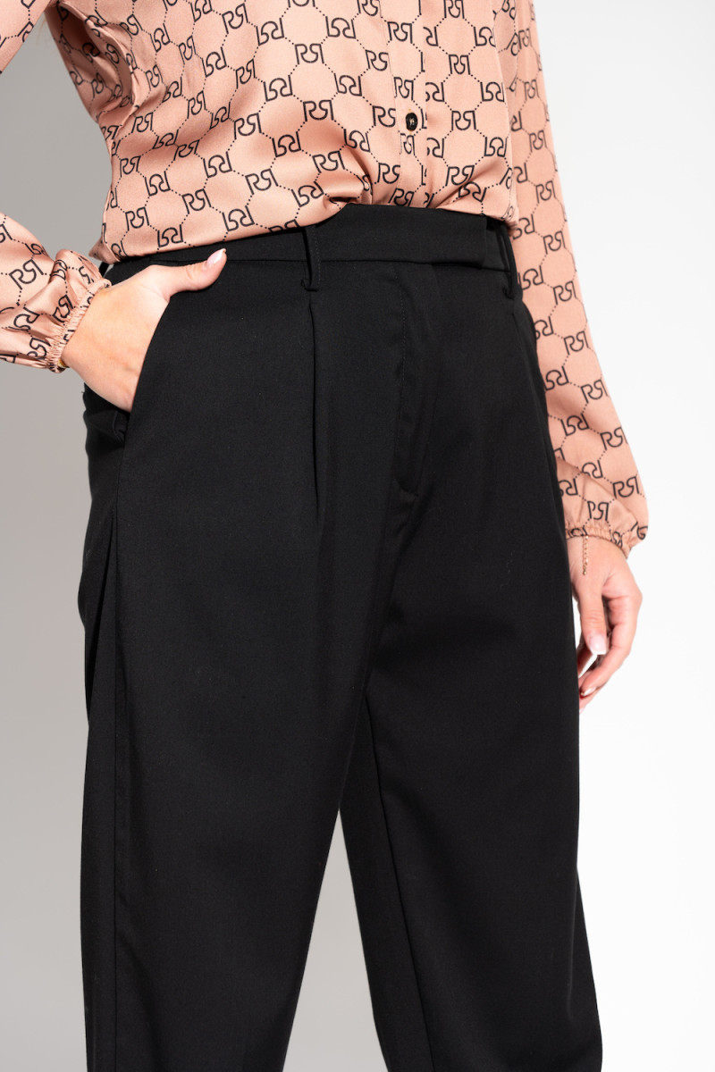 Чёрные брюки с карманами итальянского бренда Imperial