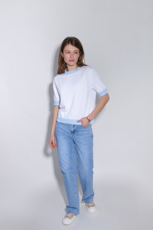 Голубые джинсы прямого кроя итальянского бренда Dixie