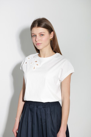 Белая хлопковая футболка с акцентом итальянского бренда Dixie