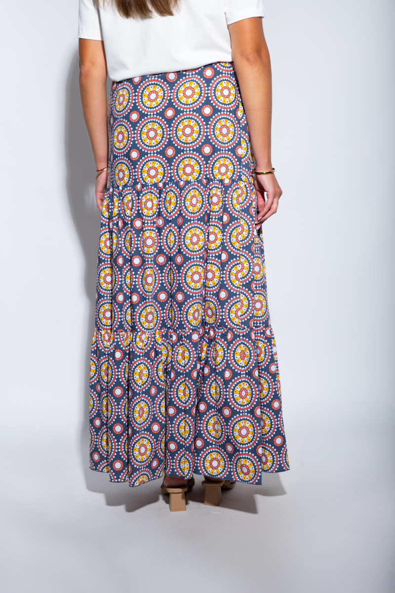 Юбка с абстрактным рисунком длины макси итальянского бренда Rinascimento