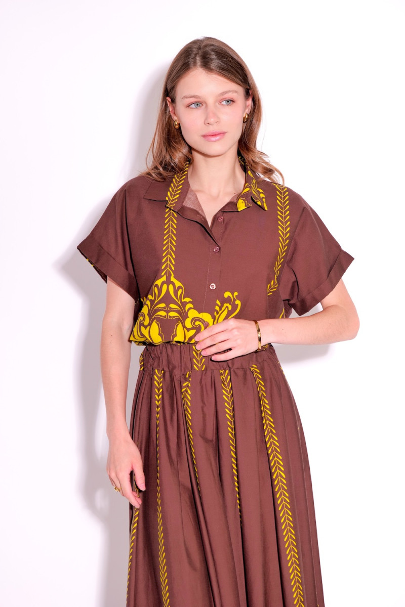 Коричневый летний хлопковый костюм юбка с рубашкой итальянского бренда No-Na