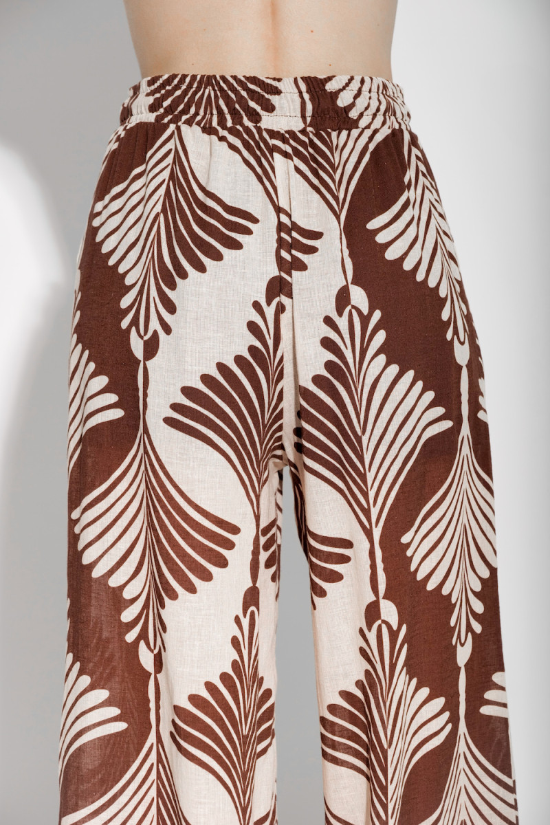 Костюм брюки с рубашкой итальянского бренда Dixie