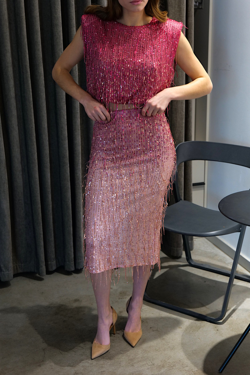 Розовый костюм топ с юбкой итальянского бренда Dixie