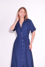 Сдержанное платье из вискозы для стильных и уверенных в себе