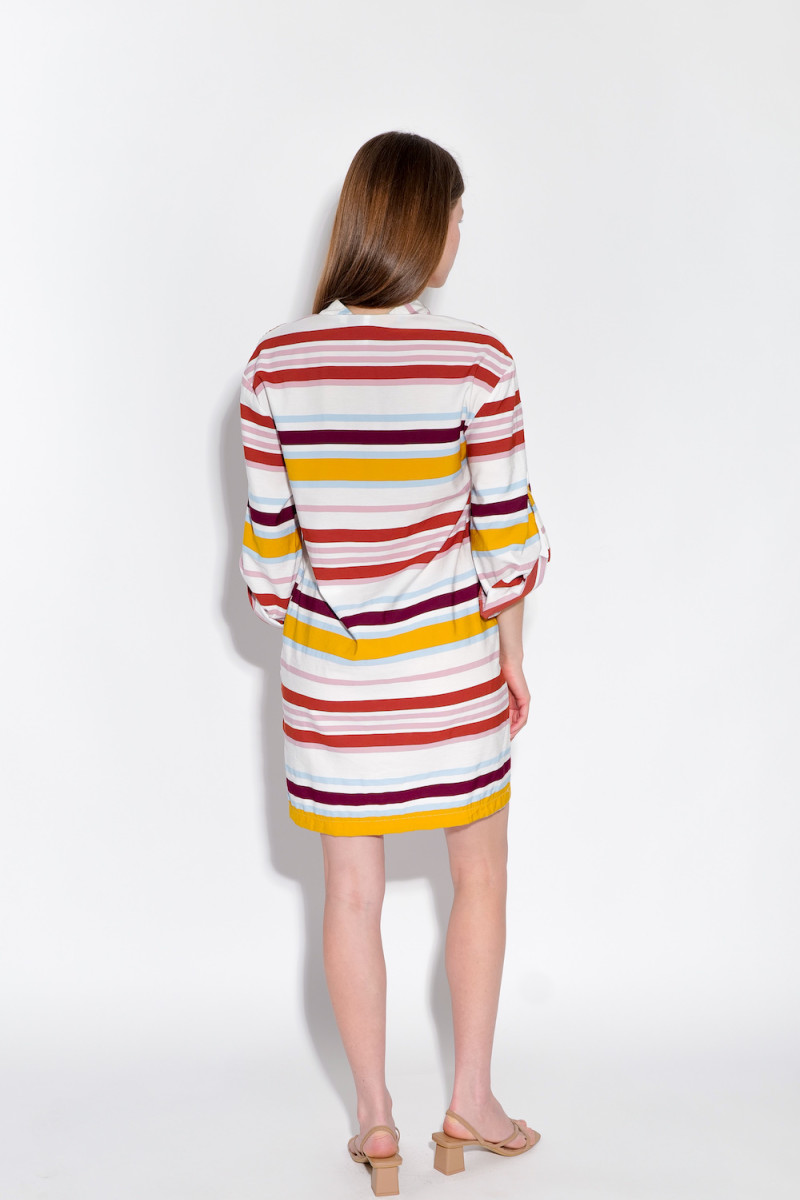 Рубашечное платье в цветную полоску итальянского бренда Imperial