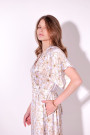 Нежное платье миди с цветочным принтом и V-образным вырезом