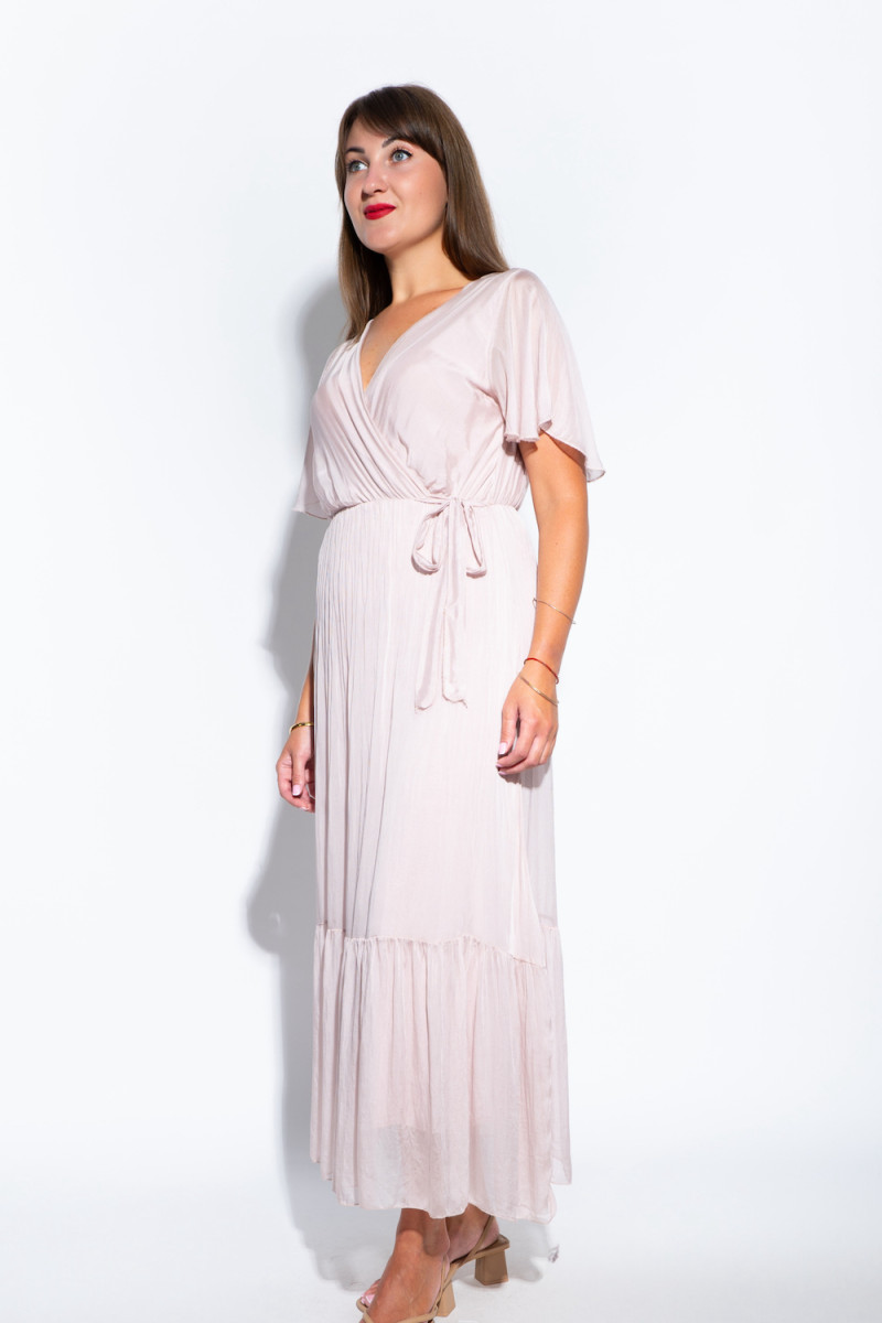 Нежно розовое шелковое платье итальянского бренда  Joleen