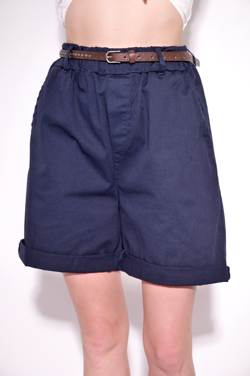 Темно-синие хлопковые шорты итальянского бренда Dixie