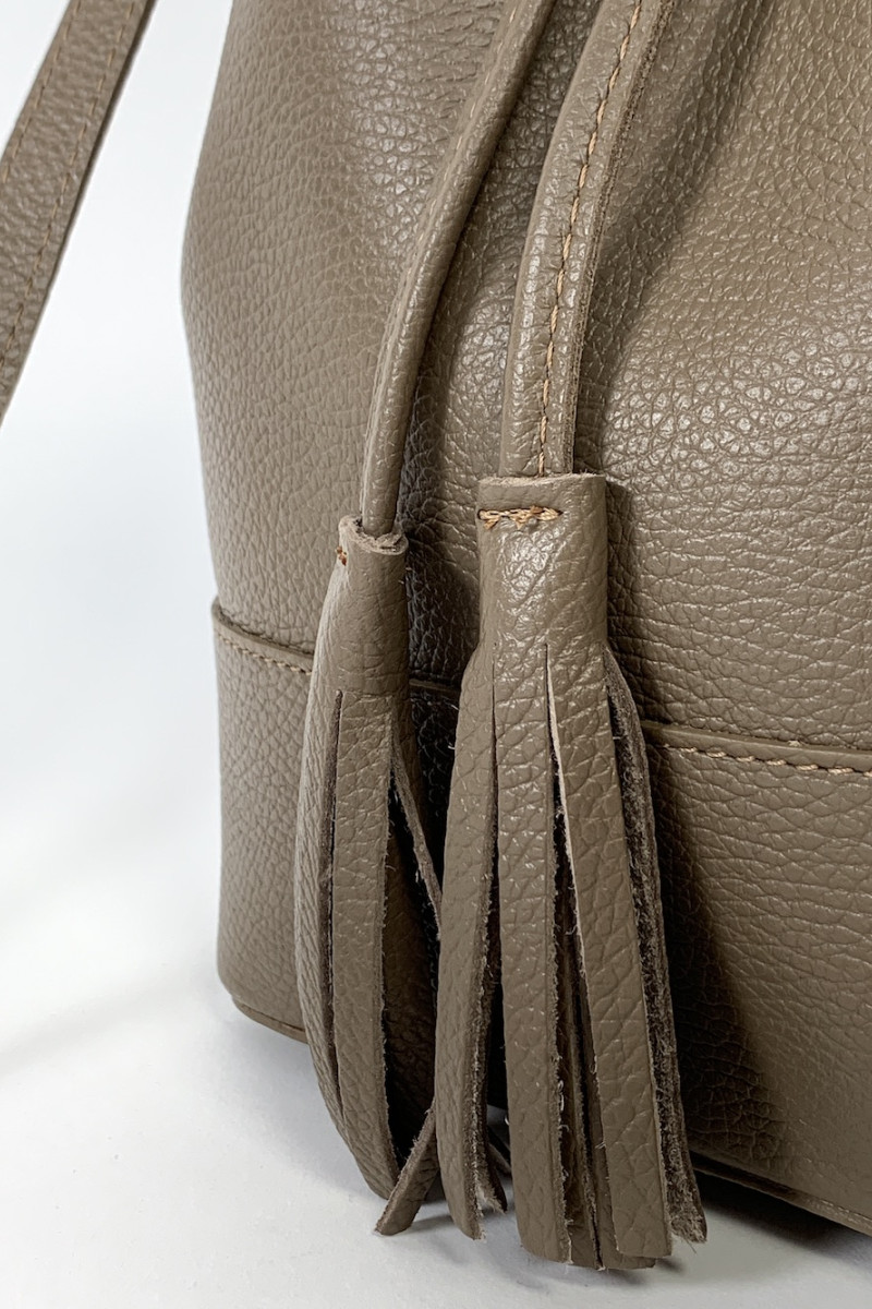 Кожаная сумка итальянского бренда Dixie