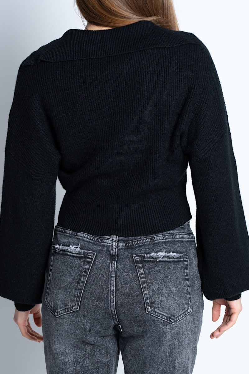 Чёрный свитер-поло итальянского бренда No-Na