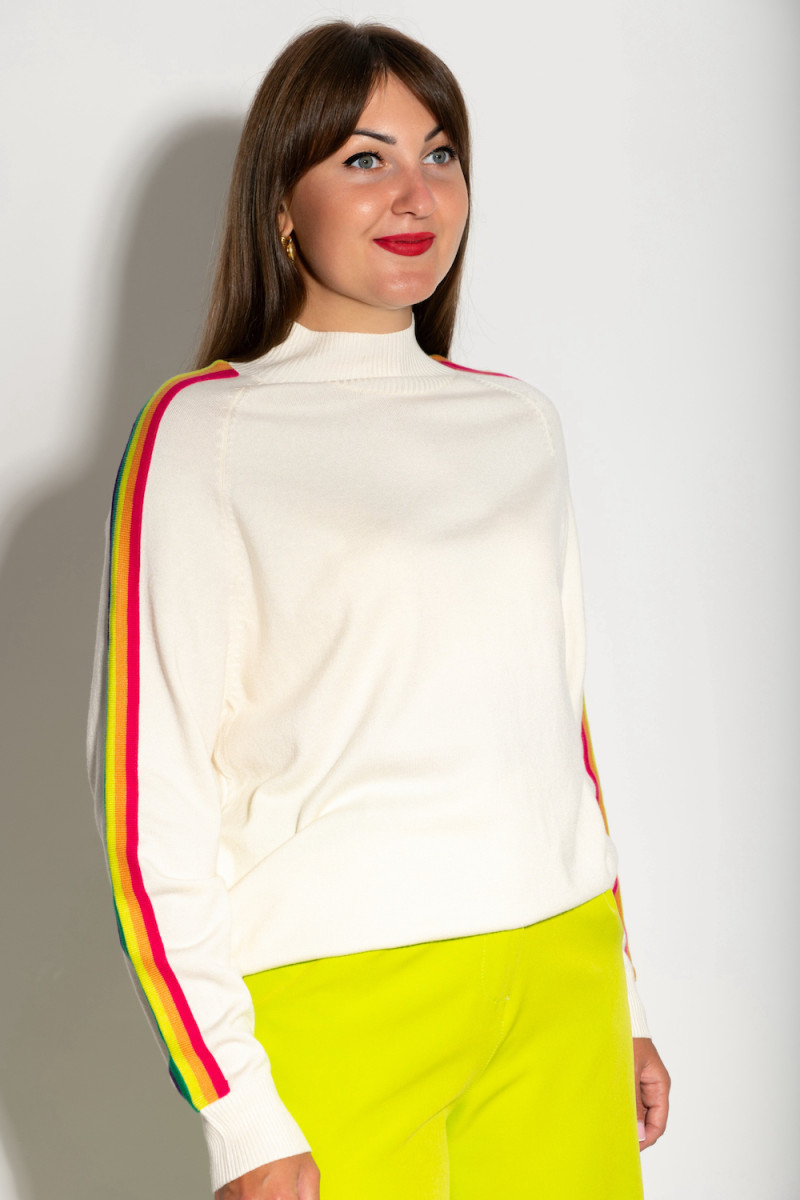 Молочный джемпер с яркими полосками под горло итальянского бренда No-Na