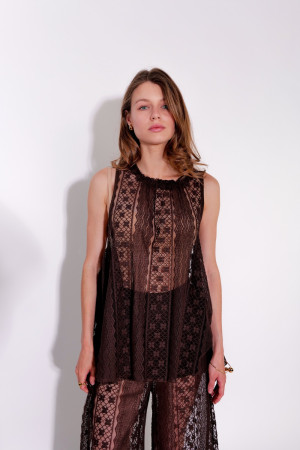 Коричневый кружевной топ без рукавов