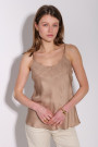 Шелковистый топ на бретелях бежевого цвета итальянского бренда No-Na