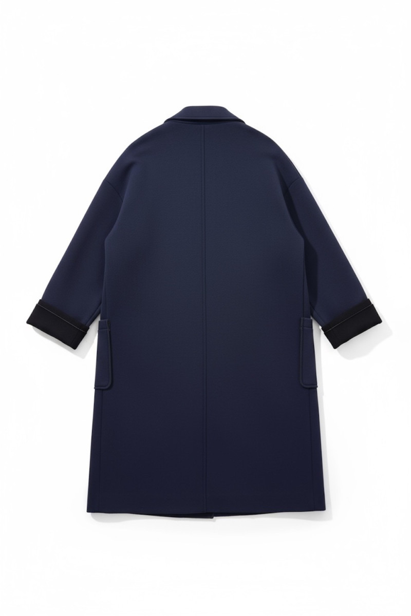 Неплановое пальто в глубоком синем цвете  итальянского бренда Imperial