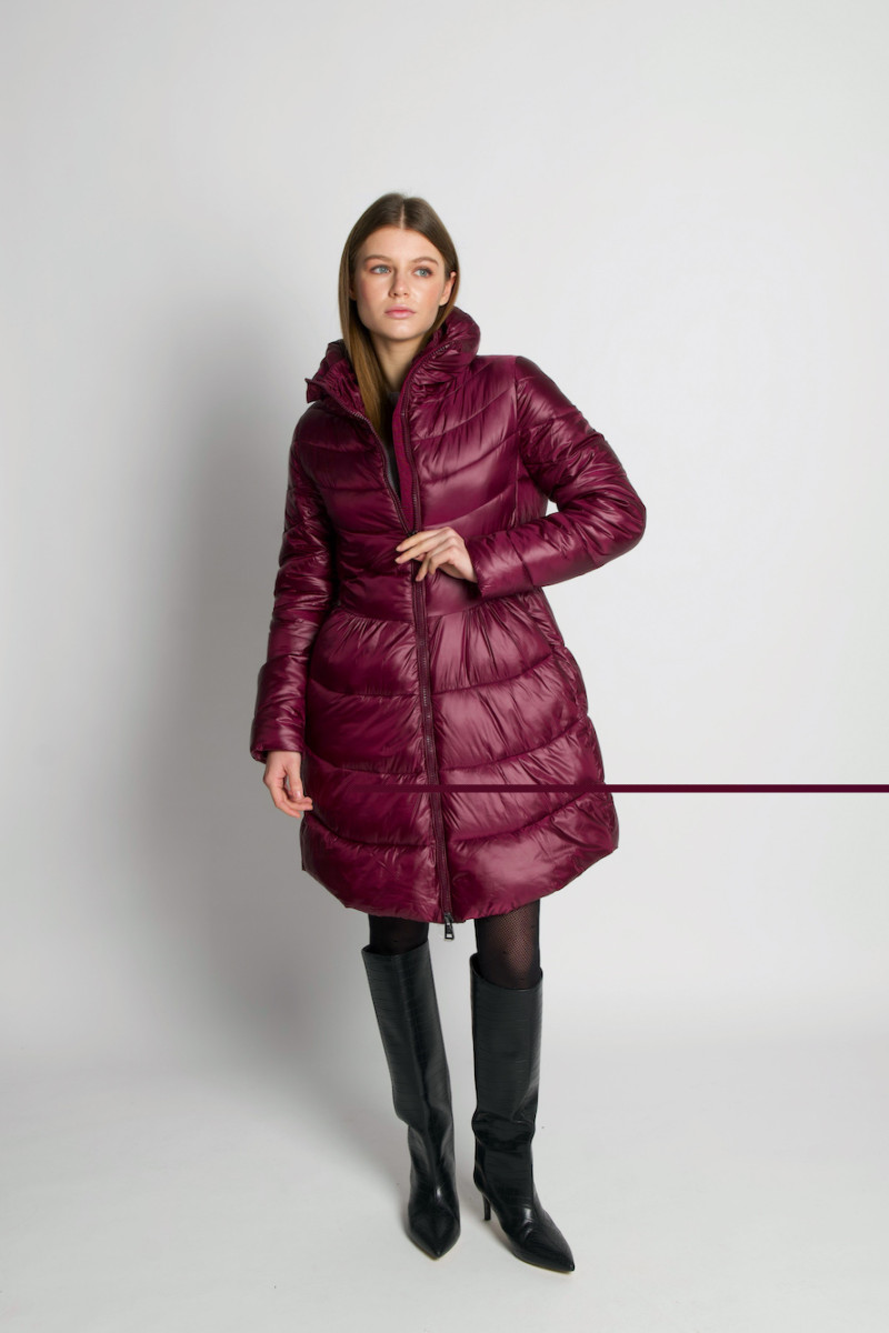 Пальто длины миди с карманами итальянского бренда Rinascimento