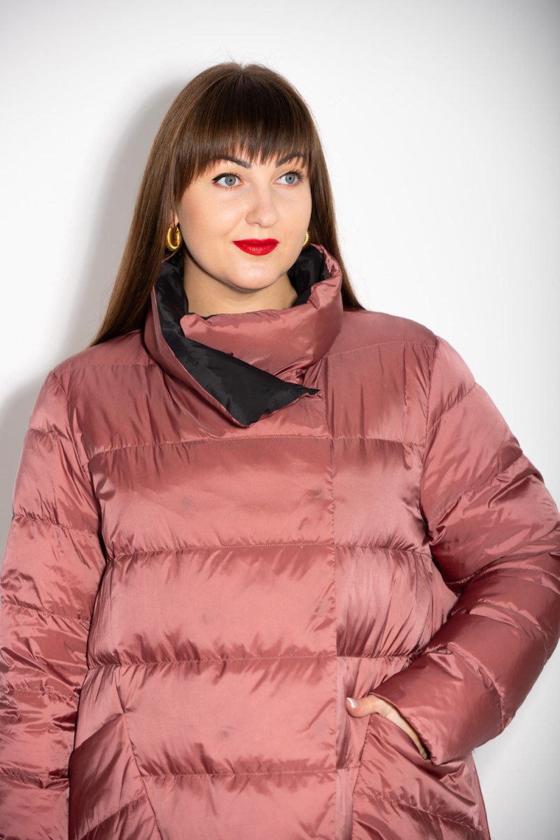 Тёплое перьевое двухстороннее пальто с накладными карманами итальянского бренда Dixie