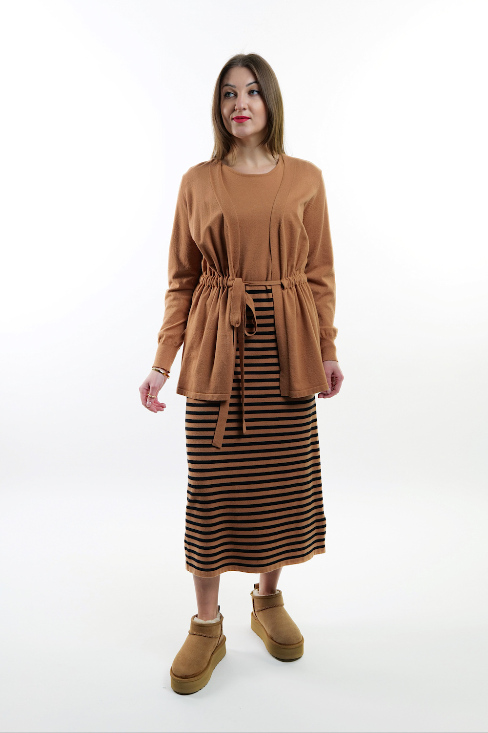 Віскозна сукня карамельного кольору в смужку  італійського бренду  J-Clair
