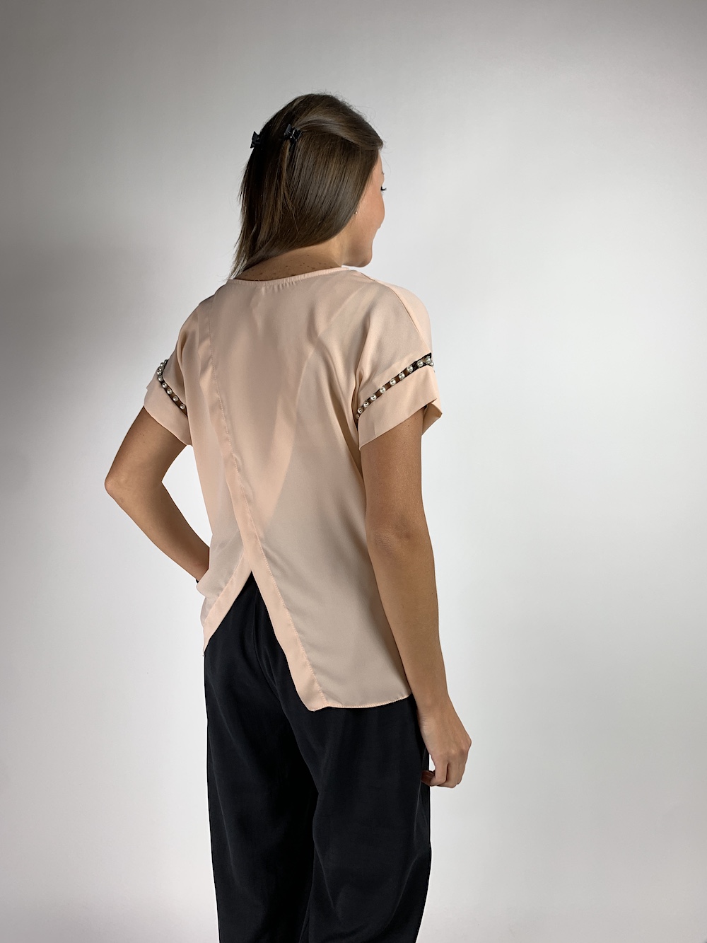 Блуза ніжно рожевого кольору італійського бренду Imperial