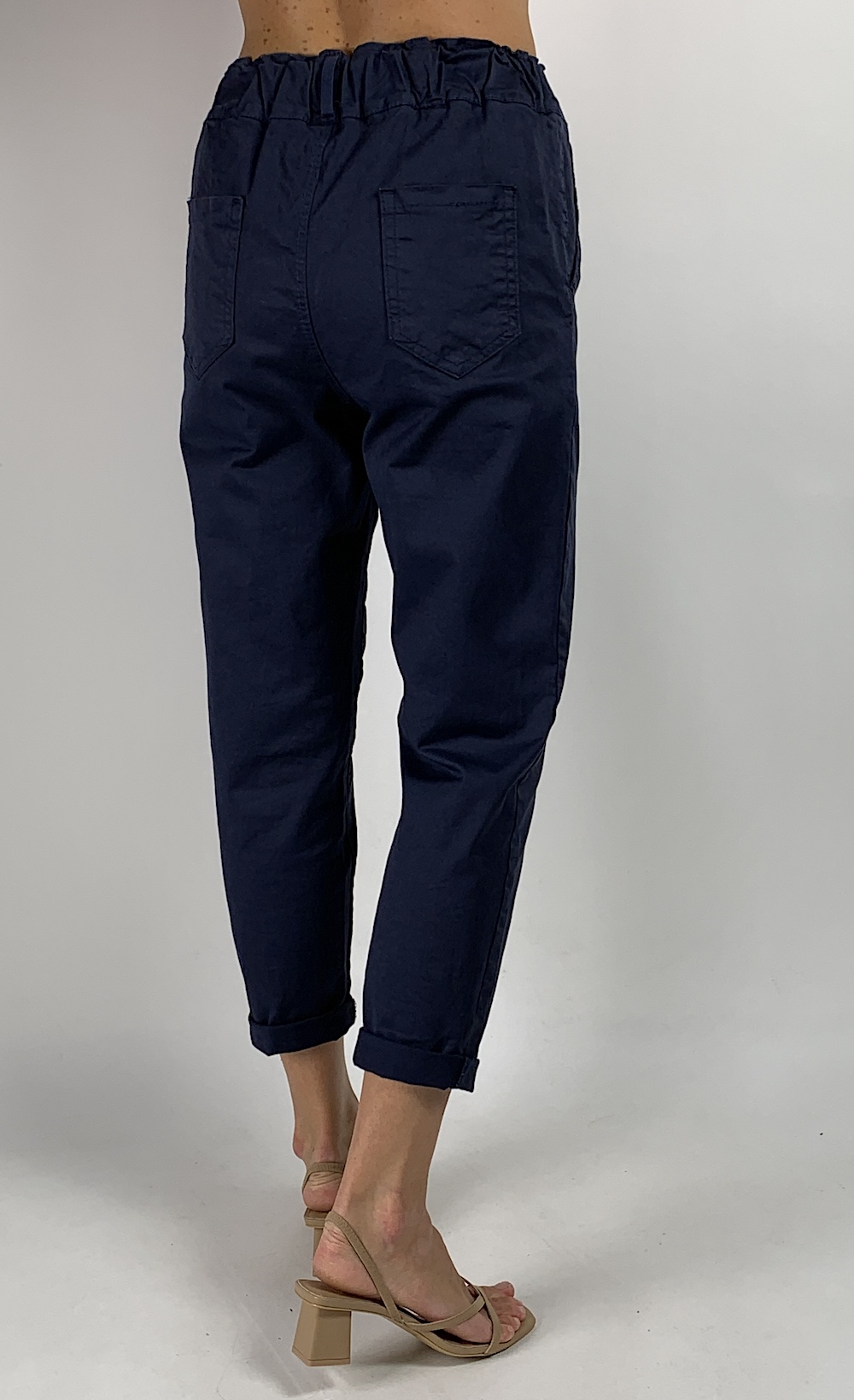 Сині бавовняні брюки з кишенями та поясом в комплекті італійського бренду Motel
