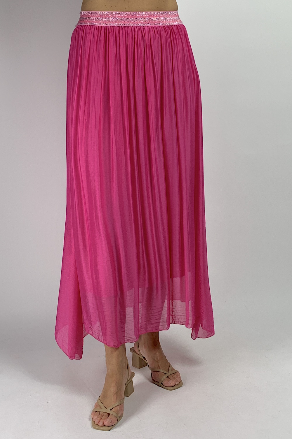 Довга шовкова сукня італійського бренду Joie Clair