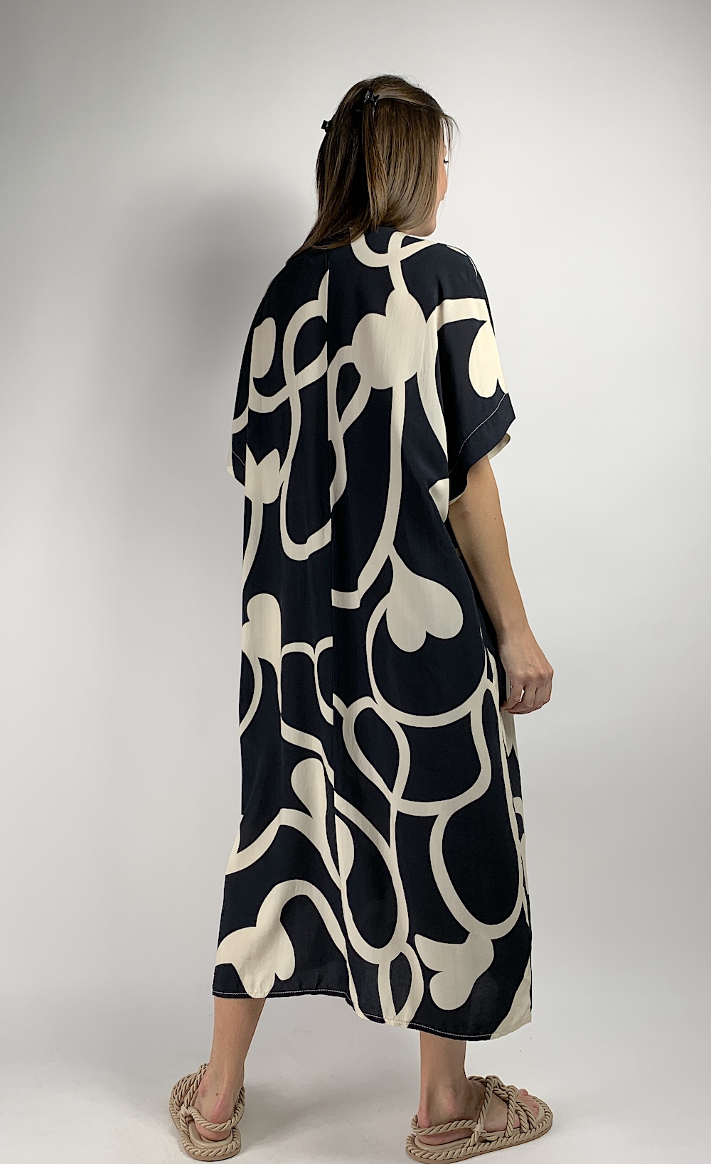 Чорна літня віскозна сукня з абстрактним малюнком максі італійського бренду No-Na