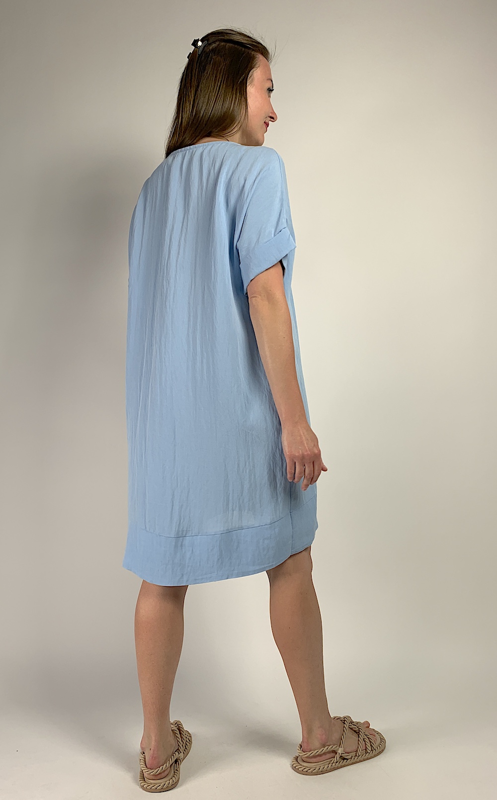 Блакитна віскозна сукня італійського бренду Motel